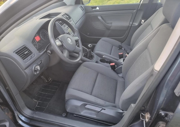 Volkswagen Golf cena 13000 przebieg: 221680, rok produkcji 2005 z Węgliniec małe 46
